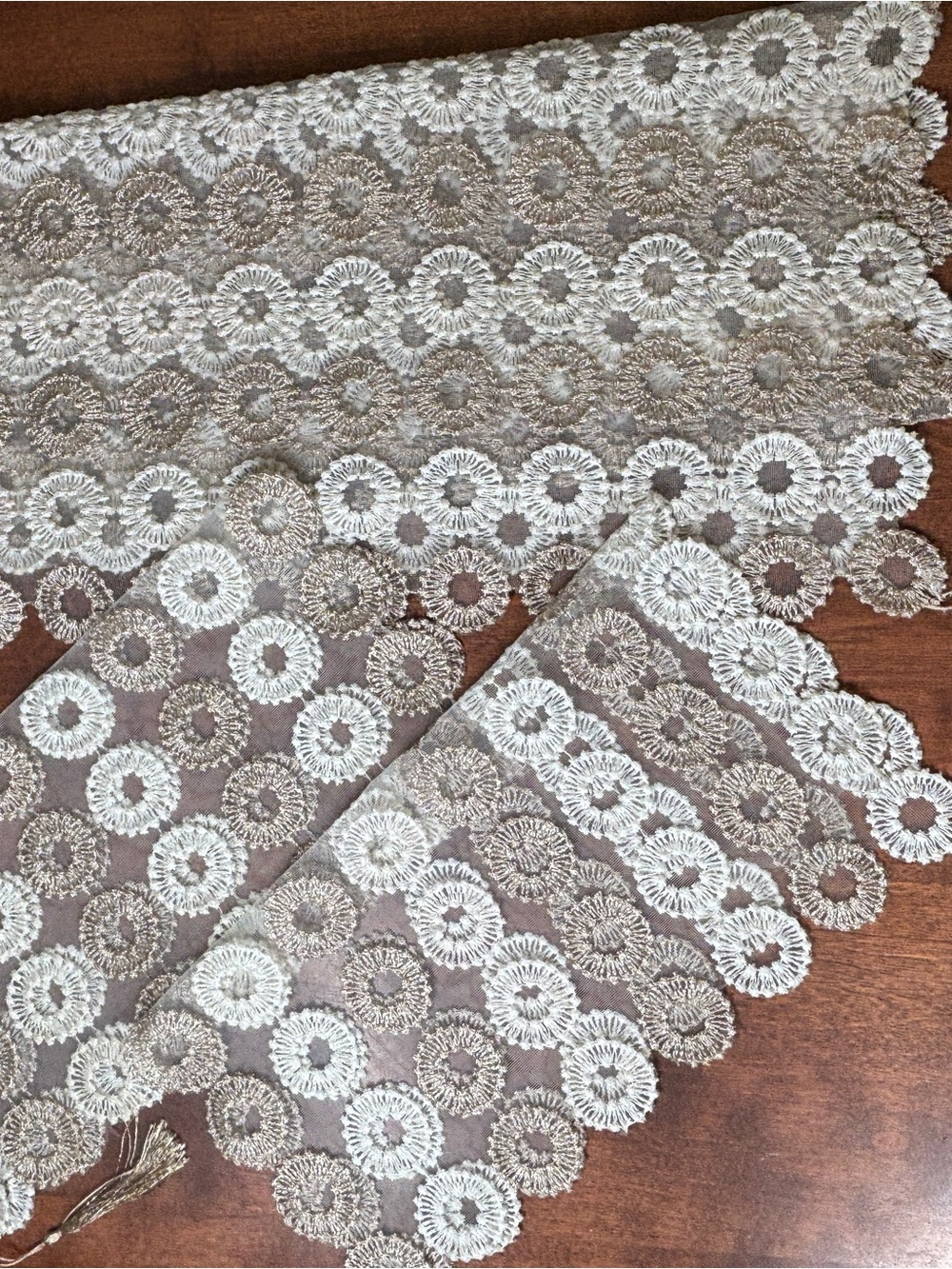 Vintage Boho 3-Piece Embroidered Lace Table Linen Set